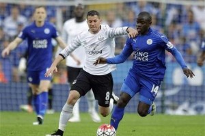  切尔西新帅首秀失利，布莱顿爆冷登顶积分榜  