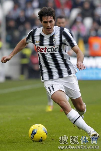  意甲转会窗关闭前多队压哨补强阵容  